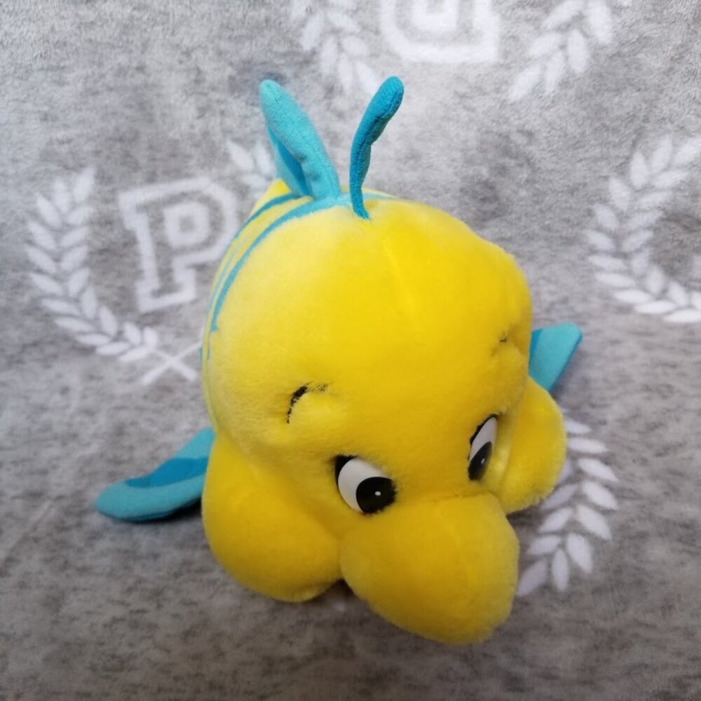 Disney World Flounder Plush The Little Mermaid Vintage Y2K 90s Yellow Blue 8"